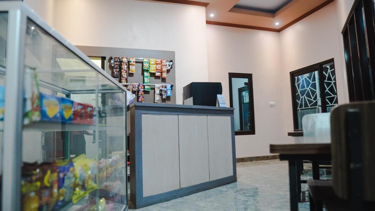 Sitiinggil Guest House Syariah Tegal  Exterior photo
