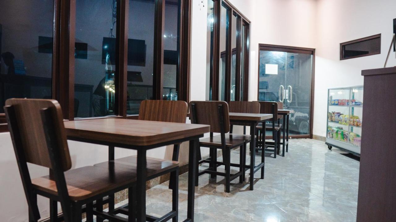 Sitiinggil Guest House Syariah Tegal  Exterior photo
